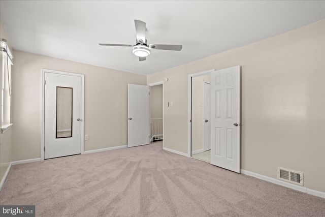 7815 SNEAD LN, Falls Church, VA 22043