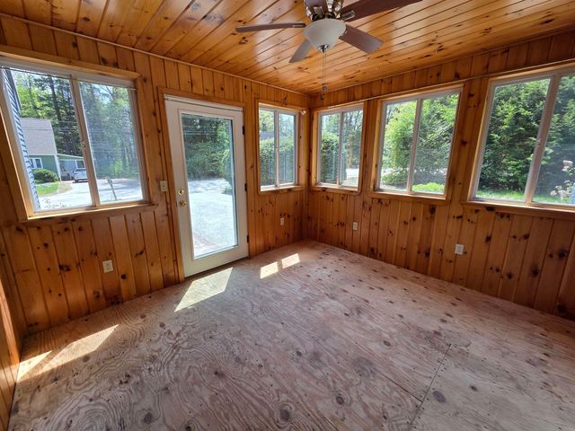 71 Myrtle Street, Hillsborough, NH 03244