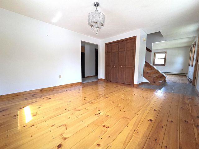 71 Myrtle Street, Hillsborough, NH 03244