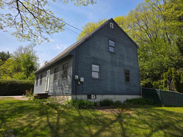 71 Myrtle Street, Hillsborough, NH 03244