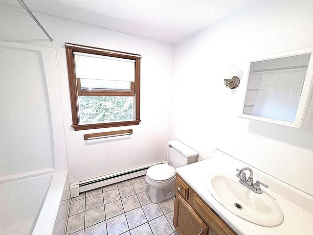 71 Myrtle Street, Hillsborough, NH 03244
