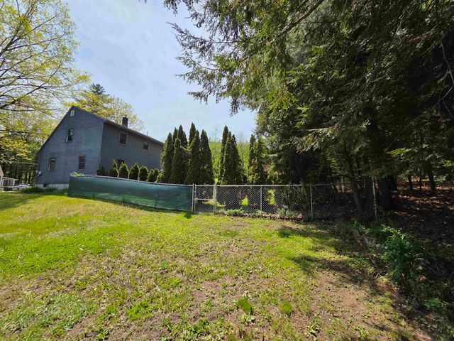 71 Myrtle Street, Hillsborough, NH 03244