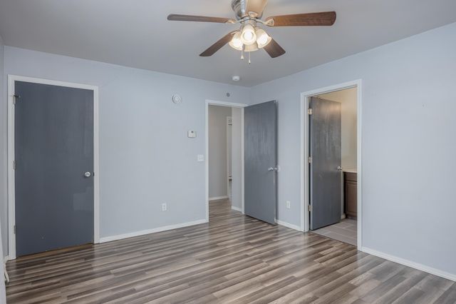 983 MINUTEMAN LOOP, North Pole, AK 99705