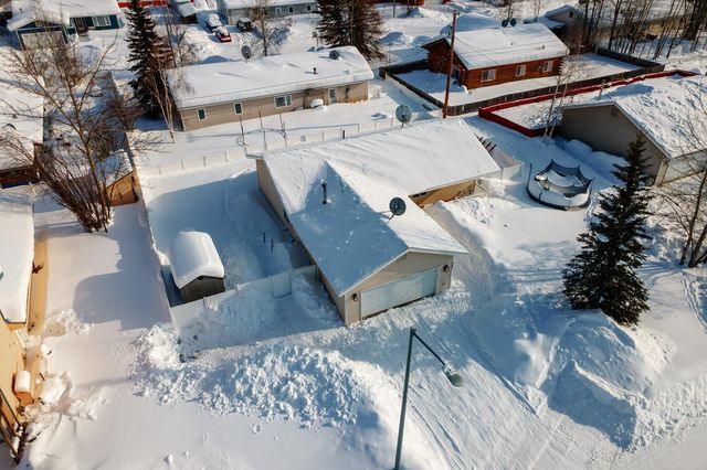 983 MINUTEMAN LOOP, North Pole, AK 99705