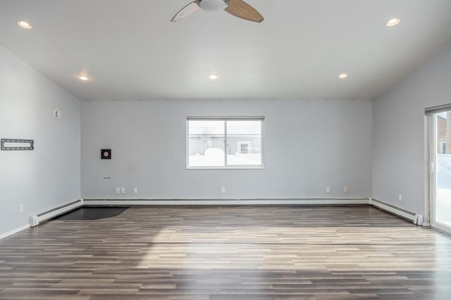 983 MINUTEMAN LOOP, North Pole, AK 99705