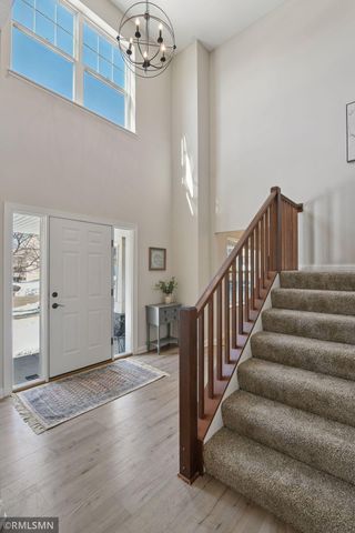 260 Liberty Heights Drive, Chaska, MN 55318