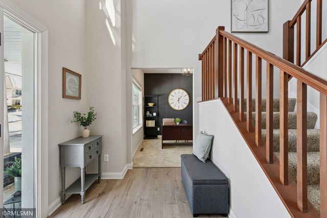 260 Liberty Heights Drive, Chaska, MN 55318