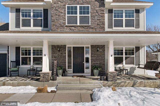 260 Liberty Heights Drive, Chaska, MN 55318