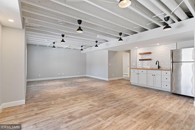 260 Liberty Heights Drive, Chaska, MN 55318