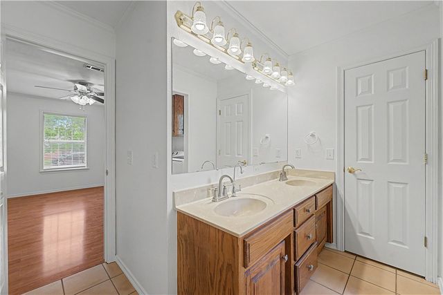 4001 Clark Avenue, Springdale, AR 72762