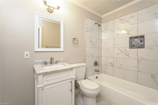 5722 Antietam Drive, Winston-salem, NC 27106