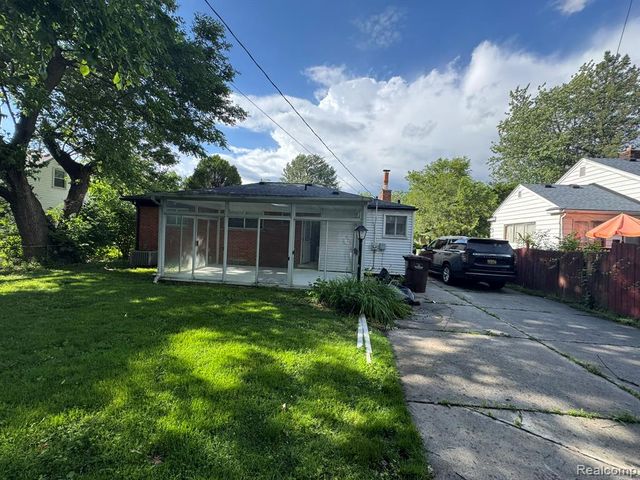 31417 Marquette Street, Garden City, MI 48135
