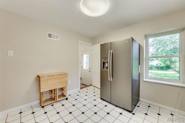 1528 Cutter Avenue, St Louis, MO 63139