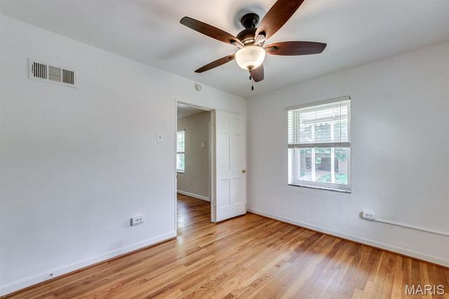 1528 Cutter Avenue, St Louis, MO 63139