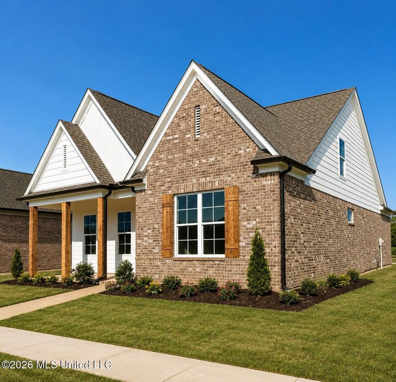 493 Sunflower Street, Nesbit, MS 38651