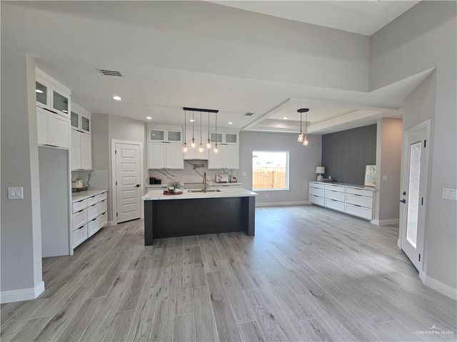 9506 N 71st Lane, Mcallen, TX 78573