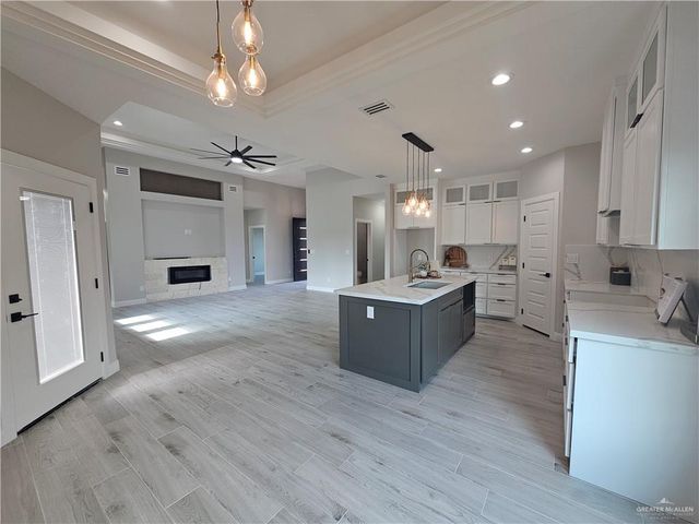 9506 N 71st Lane, Mcallen, TX 78573