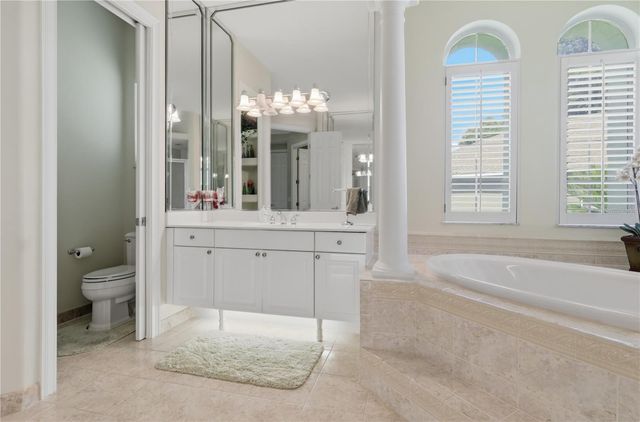 1818 SE 37TH PLACE, Ocala, FL 34471