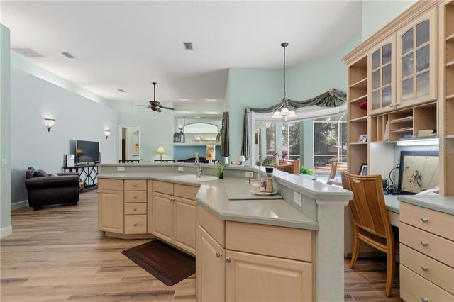 1818 SE 37TH PLACE, Ocala, FL 34471