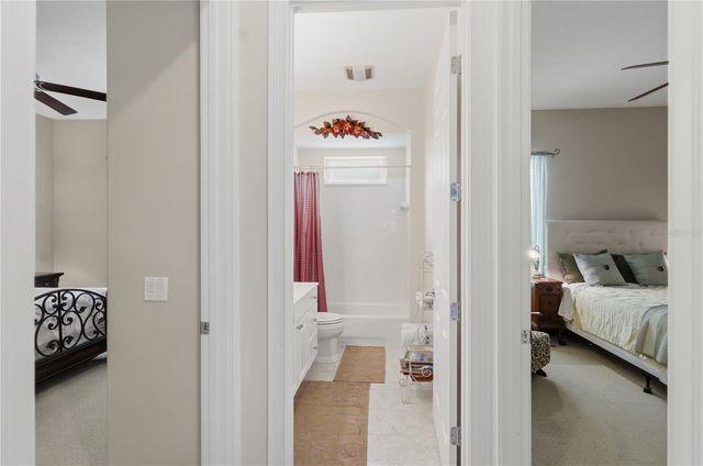 1818 SE 37TH PLACE, Ocala, FL 34471
