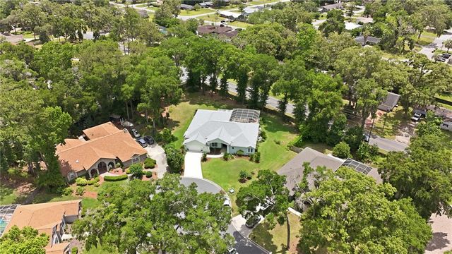 1818 SE 37TH PLACE, Ocala, FL 34471