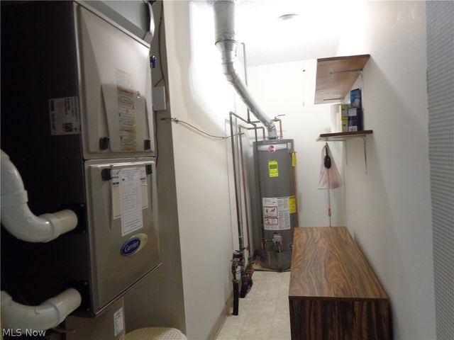 6920 Dogwood Circle, Middleburg Heights, OH 44130