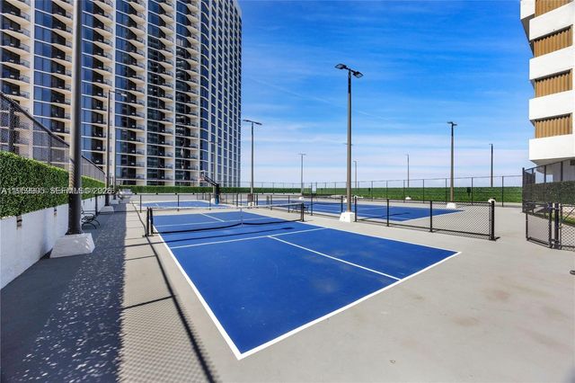 555 NE 15th St 26G, Miami, FL 33132