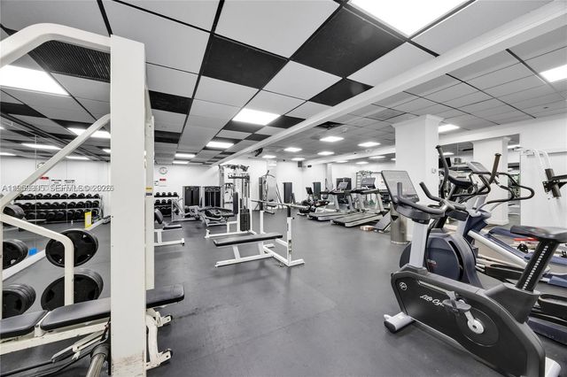 555 NE 15th St 26G, Miami, FL 33132