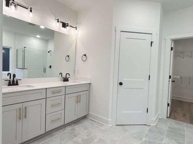 223 Conger Drive, Lebanon, TN 37087