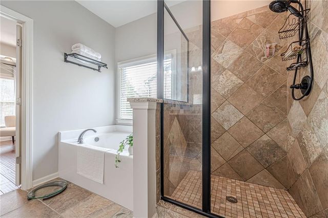 9054 Tuckerbrook Lane, Johns Creek, GA 30022