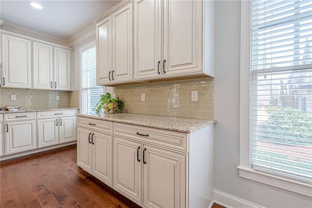 9054 Tuckerbrook Lane, Johns Creek, GA 30022