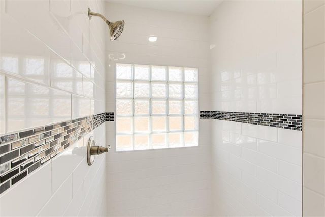 2861 NW 19th Street, Oklahoma City, OK 73107
