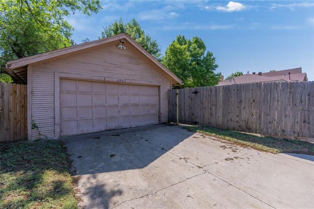 2861 NW 19th Street, Oklahoma City, OK 73107