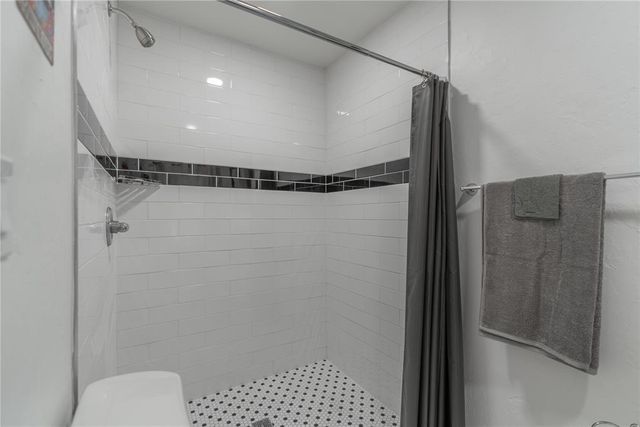 2861 NW 19th Street, Oklahoma City, OK 73107