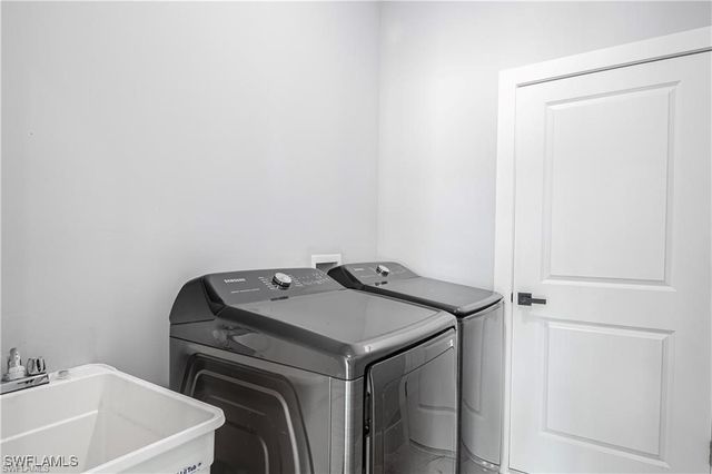 3121 71st ST W, Lehigh Acres, FL 33971