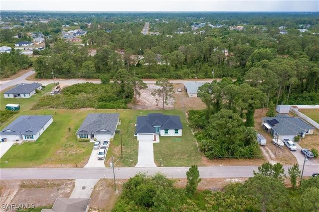 3121 71st ST W, Lehigh Acres, FL 33971