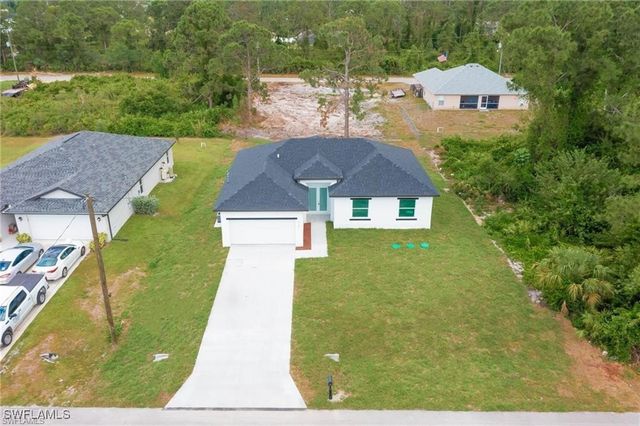 3121 71st ST W, Lehigh Acres, FL 33971