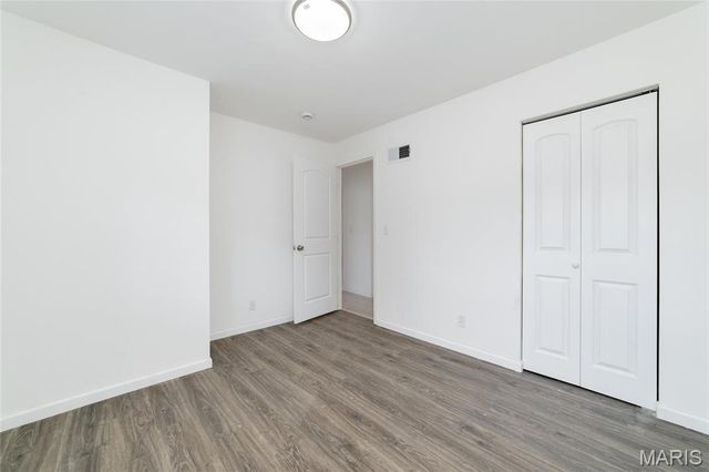 10093 Viscount Drive, St Louis, MO 63136