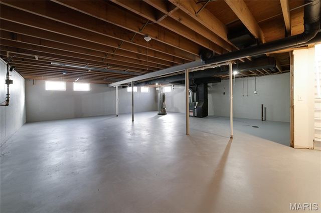 10093 Viscount Drive, St Louis, MO 63136