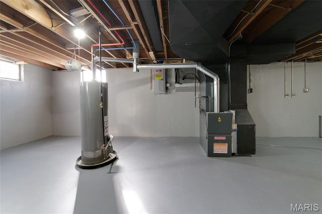 10093 Viscount Drive, St Louis, MO 63136