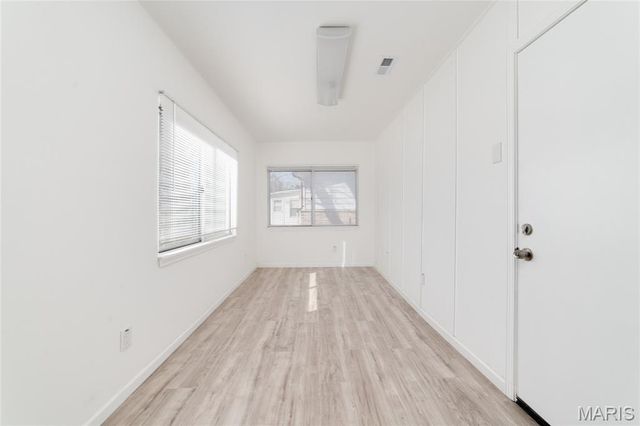 10093 Viscount Drive, St Louis, MO 63136