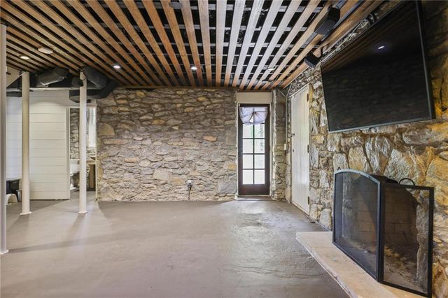 256 Brighton Road NE, Atlanta, GA 30309