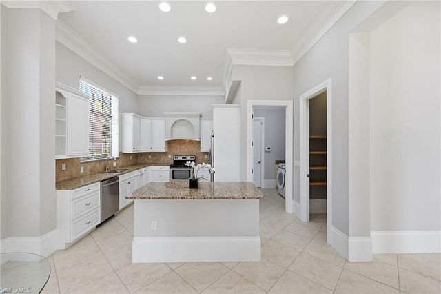 21701 Arenga LN, Estero, FL 33928