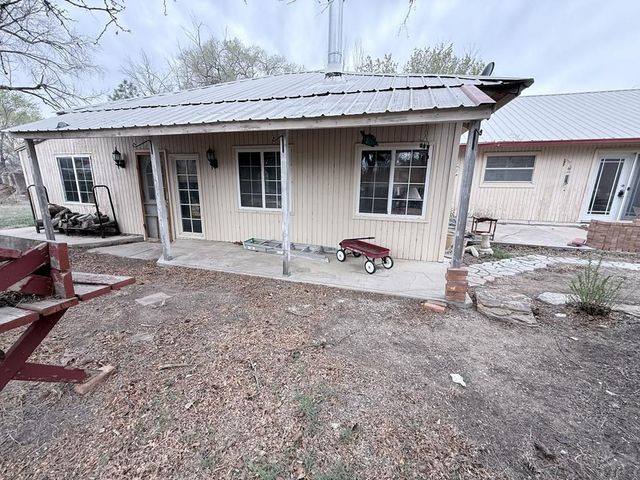 410 Canal Rd, La Junta, CO 81050