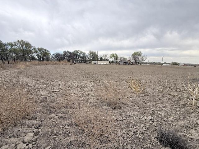 410 Canal Rd, La Junta, CO 81050