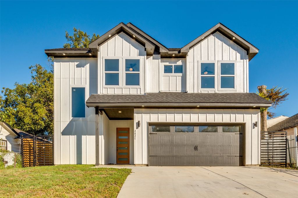 2827 Grafton Avenue, Dallas, TX 75211