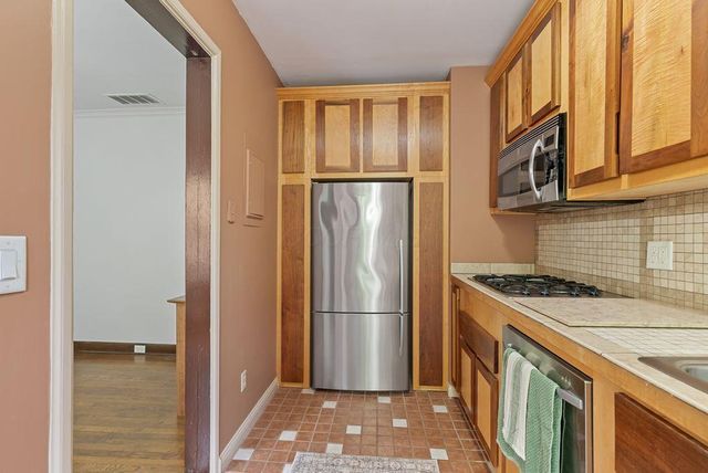964 Madison Avenue, E, Columbus, OH 43205