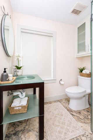 5426 Windswept Lane, Houston, TX 77056