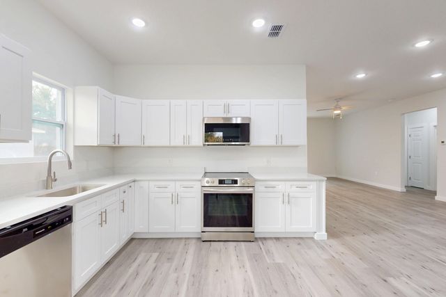 8685 101st Court, Vero Beach, FL 32967