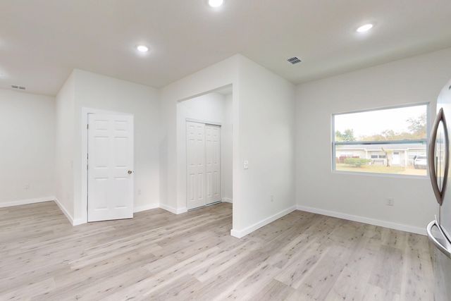 8685 101st Court, Vero Beach, FL 32967